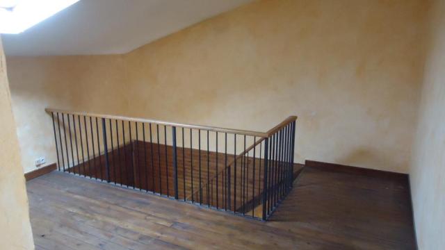 Location maison F5 Ruelle sur Touvre - Photo 2