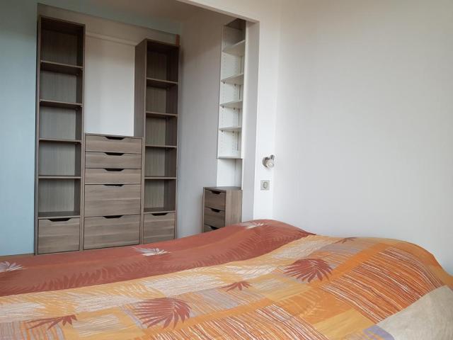 Location appartement T2 Paris 12 - Photo 1