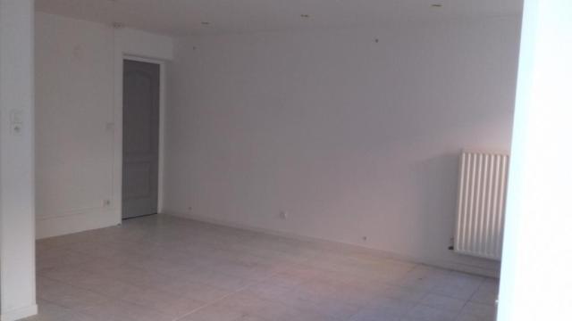 Location appartement T2 Montrevel en Bresse - Photo 3
