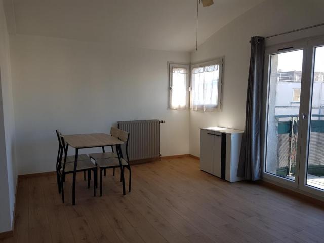 Location appartement T2 Savigny le Temple - Photo 2
