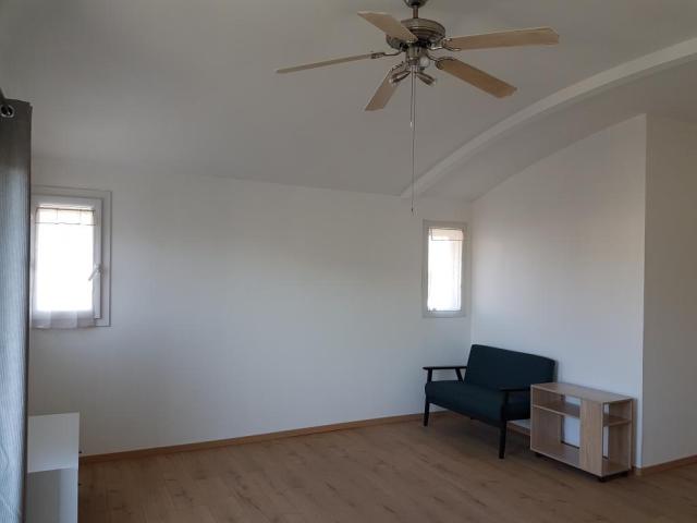 Location appartement T2 Savigny le Temple - Photo 4