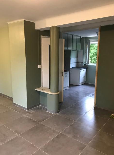 Location appartement T4 Arles - Photo 2