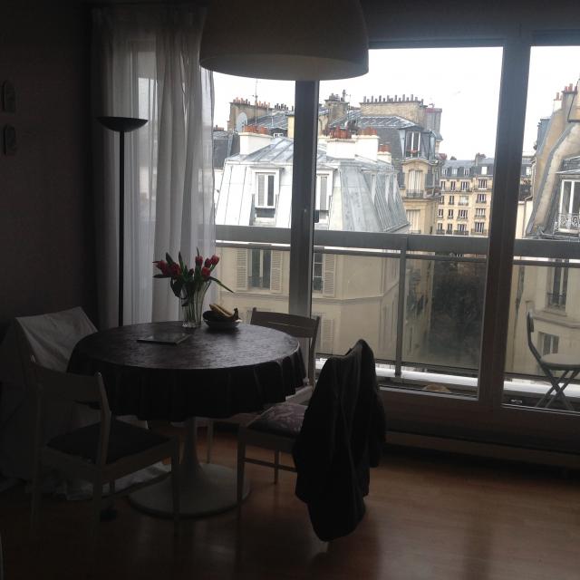 Location appartement T2 Paris 18 - Photo 1