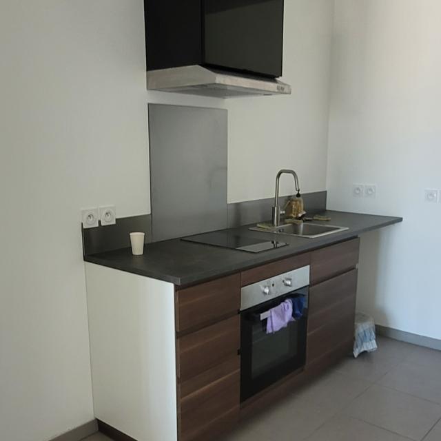 Location appartement T2 Marseille 02 - Photo 6