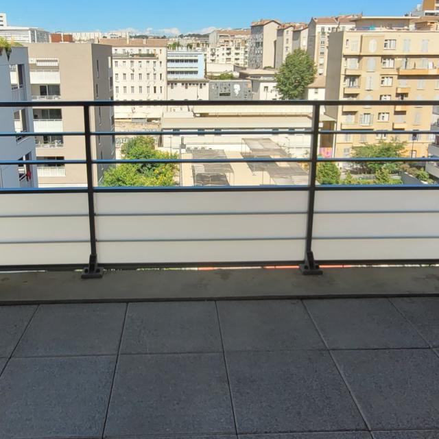 Location appartement T2 Marseille 02 - Photo 9