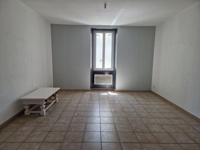 Location appartement T4 Meyrannes - Photo 3