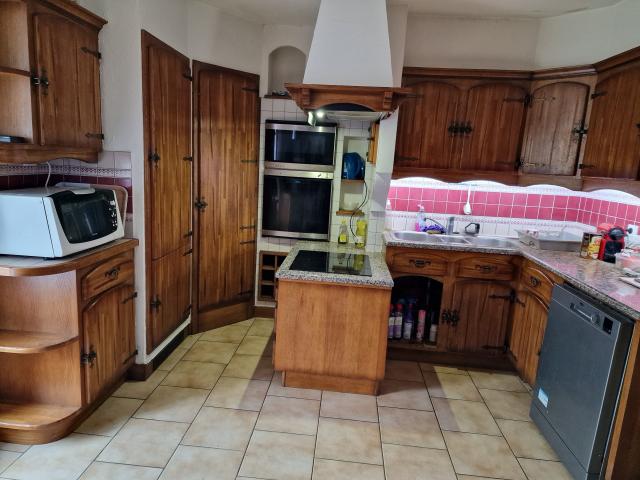 Location maison F5 Peron - Photo 4