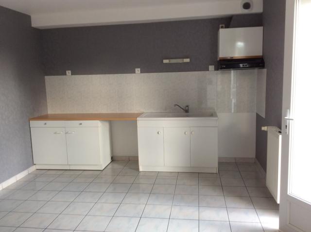 Location appartement T3 Marcille la Ville - Photo 2
