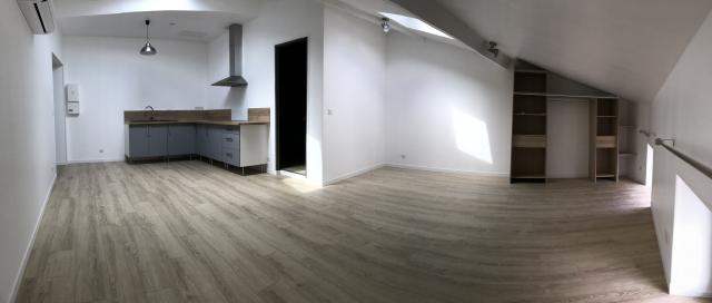 Location appartement T1 Bourg St Andeol - Photo 3