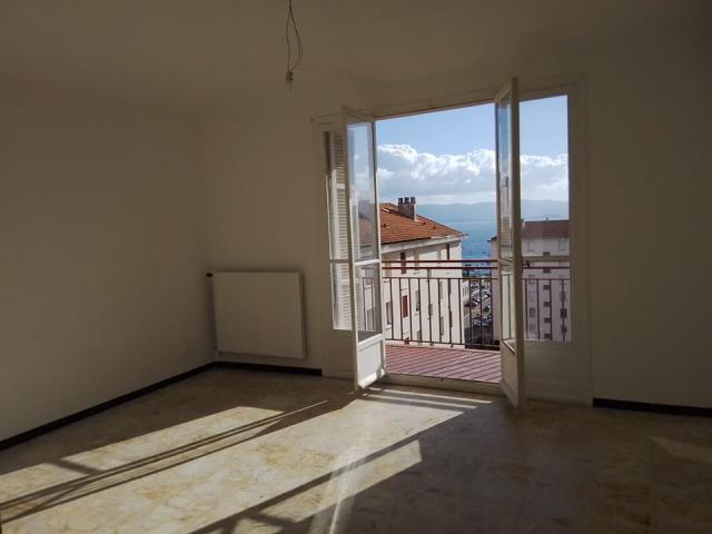 Location appartement T4 Ajaccio - Photo 4