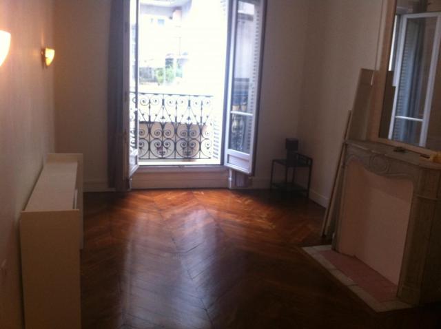 Location appartement T3 Paris 10 - Photo 3