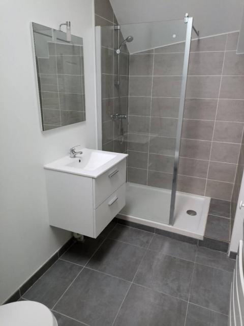 Location appartement T2 Montereau Fault Yonne - Photo 2