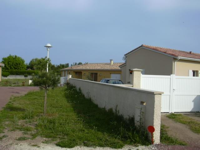 Location maison F5 Izon - Photo 1