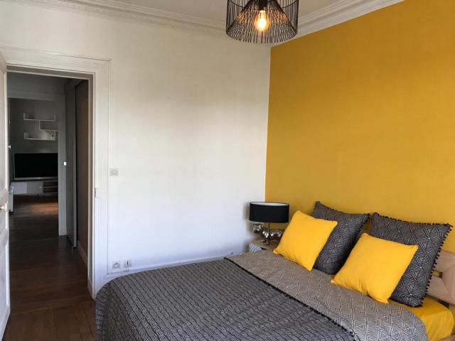 Location appartement T2 Levallois Perret - Photo 2