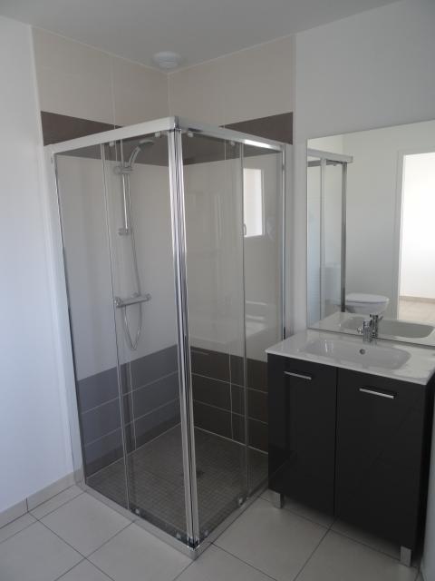 Location maison F2 Charron - Photo 6