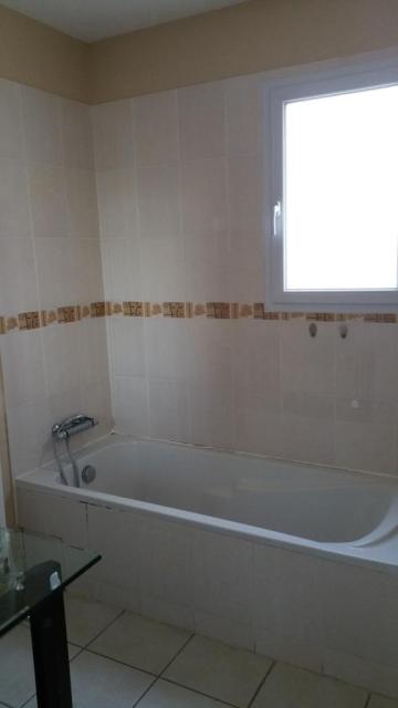 Location maison F4 Chateauneuf du Rhone - Photo 4