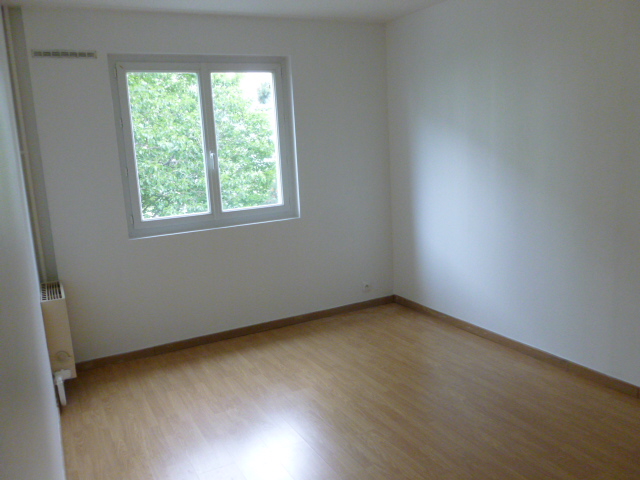 Location appartement T2 Tours - Photo 2