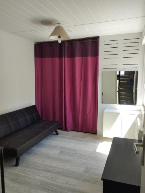 Location appartement T1 St Martin d'Heres - Photo 2