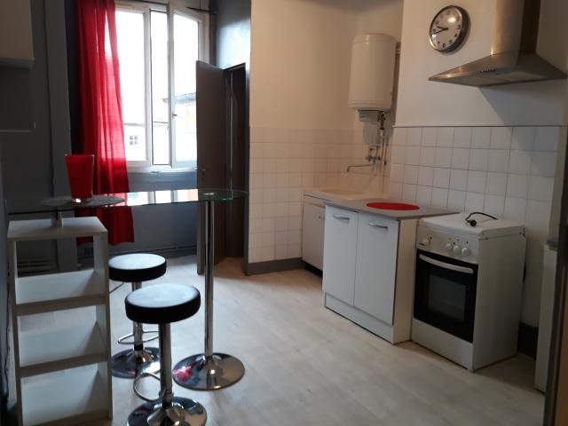 Location studio St Etienne - Photo 2