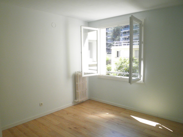 Location appartement T2 Paris 15 - Photo 2