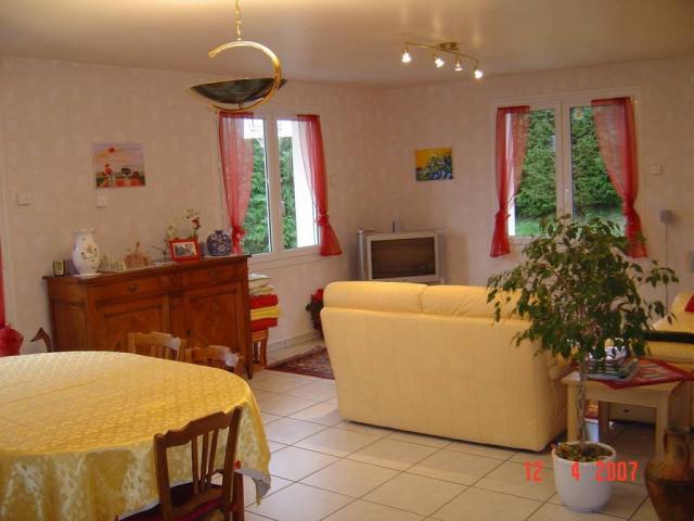 Location maison F6 Orcines - Photo 3