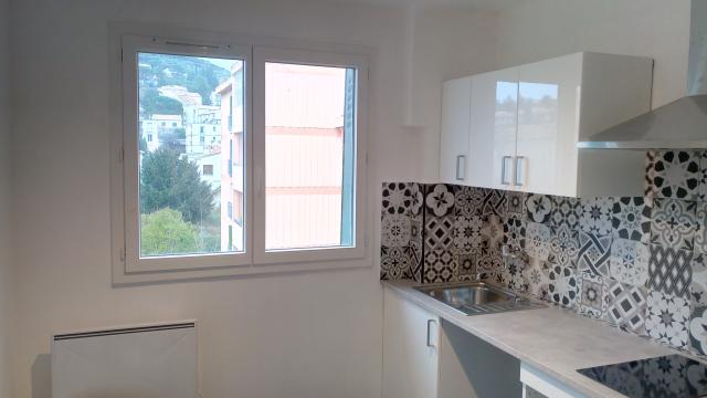 Location appartement T3 Manosque - Photo 1