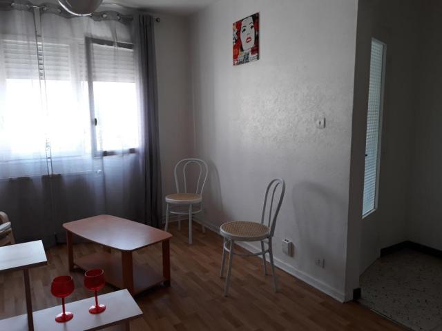 Location studio St Etienne - Photo 3