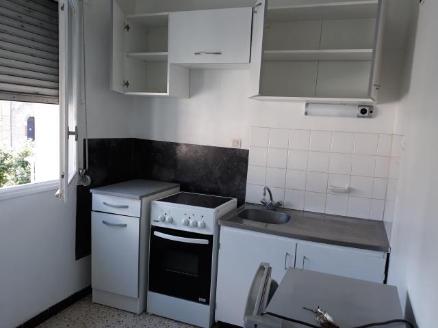 Location studio St Etienne - Photo 4