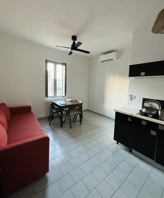 Location appartement T2 Nimes - Photo 2