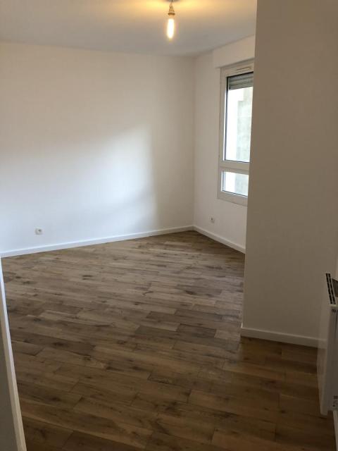 Location appartement T4 Lyon 7 - Photo 3