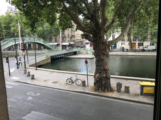 Location appartement T2 Paris 10 - Photo 1