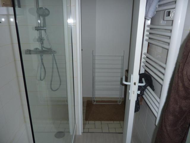 Location appartement T2 Paris 10 - Photo 3
