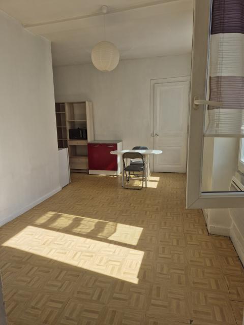 Location appartement T2 Villars - Photo 1