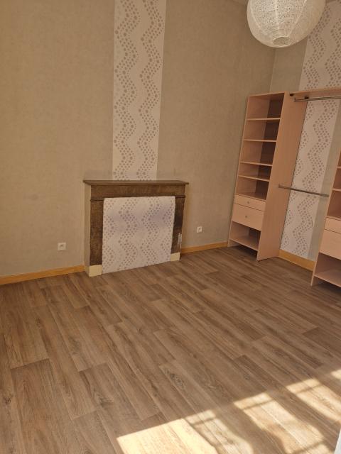 Location appartement T2 Villars - Photo 2