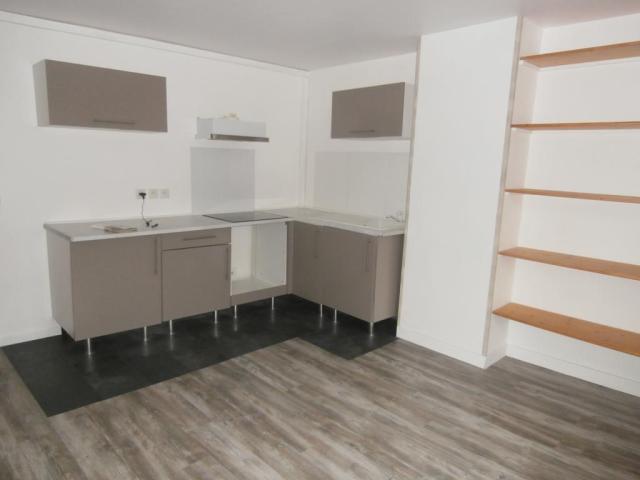 Location appartement T2 Silly le Long - Photo 2