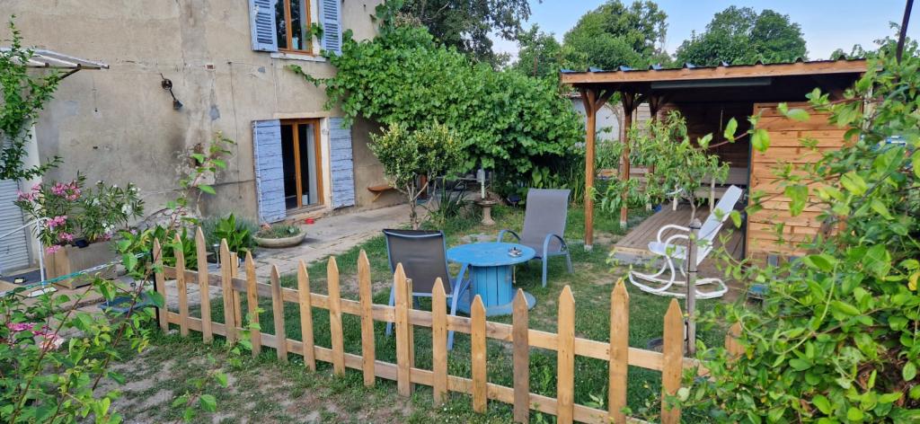 Location chambre St Genis Laval - Photo 4