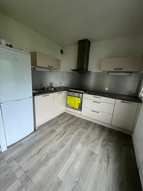 Location appartement T3 Fontaine - Photo 3