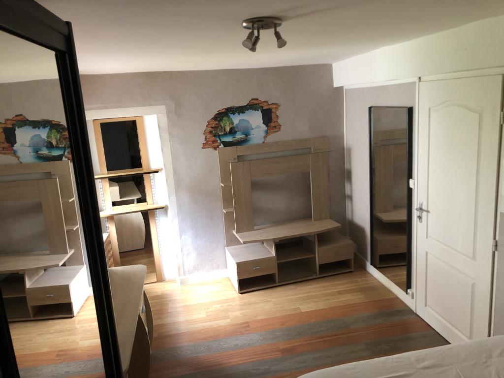 Location chambre St Genis Laval - Photo 2