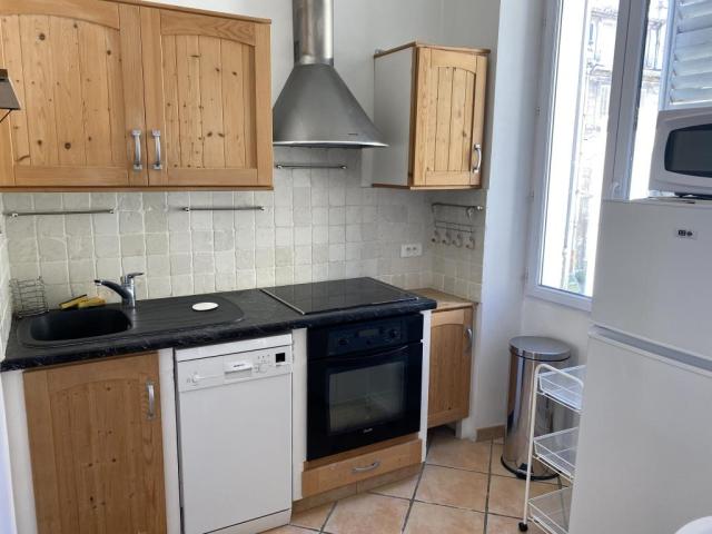 Location appartement T2 Marseille 05 - Photo 7