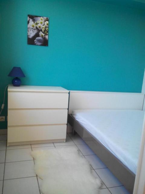 Location studio St Etienne - Photo 3