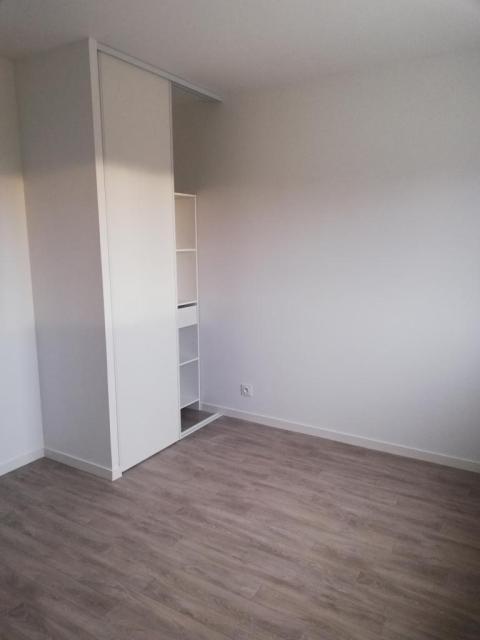 Location maison F4 St Erblon - Photo 5