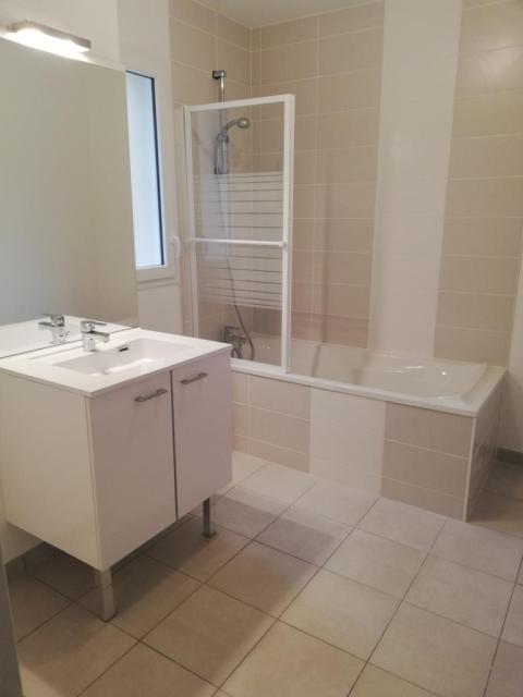 Location maison F4 St Erblon - Photo 6