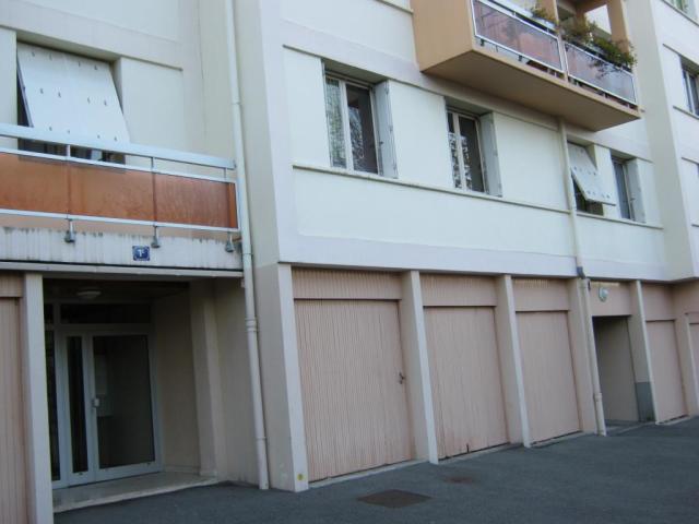 Location appartement T3 Chamalieres - Photo 3
