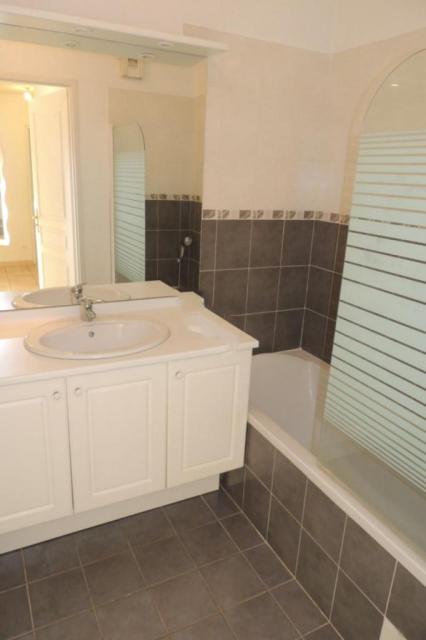 Location appartement T3 La Seyne sur Mer - Photo 4