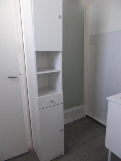 Location appartement T1 St Nazaire - Photo 3