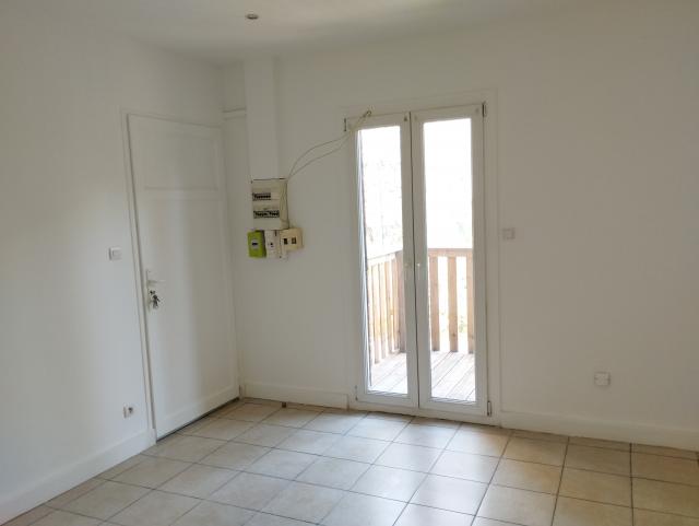 Location appartement T3 Fontaine - Photo 4