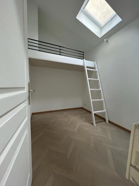 Location appartement T3 Fontaine - Photo 5