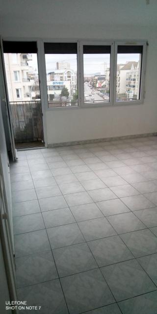 Location appartement T3 Poissy - Photo 2
