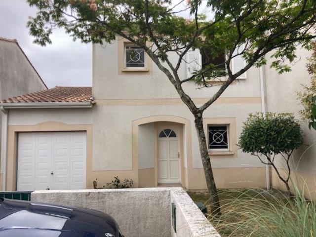 Location maison F5 Le Bouscat - Photo 1