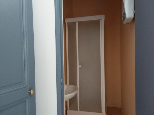 Location appartement T2 Troyes - Photo 3